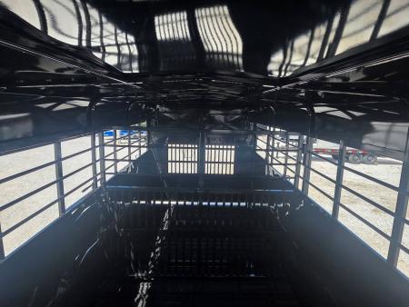 New 6'8x24 2026 Kodiak Trailers TANDEM GN LIVESTOCK W/ 2 CUT GATES/ REAR SLIDER/ METAL TOP