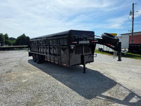 New 6'8x24 2026 Kodiak Trailers TANDEM GN LIVESTOCK W/ 2 CUT GATES/ REAR SLIDER/ METAL TOP