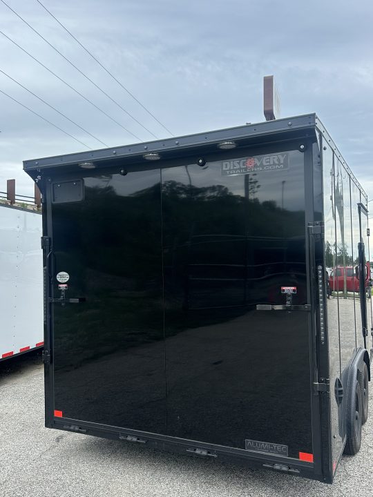 New 2026 Discovery Trailers Car Hauler ET 8.5x14 7k Enclosed Car Hauler #29936 Car / Racing Trailer