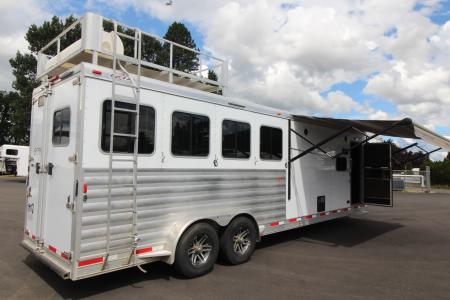 Used 2018 Exiss Escape 7410 - 10ft SW Living Quarters 4 Horse Trailer w/ Hay Rack & Easy Care Horse Flooring