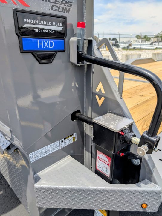 New HXD-210-GN-24' Gravity Tilt 102" Wide: 23K (GVWR), Drive Over Fenders, Gooseneck Equipment Trailer