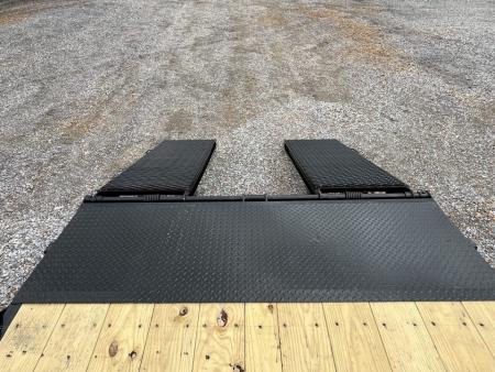 New 2027 MAXXD 83"x20' 14k Equipment Trailer