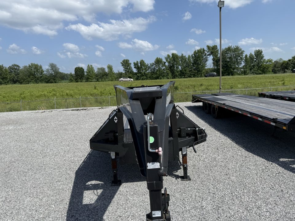 New 2024 Diamond C Trailers FMAX210 35 x 102 HDT Equipment Trailer