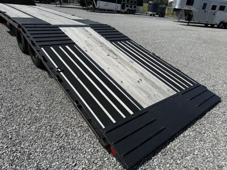 New 2024 Diamond C Trailers FMAX210 35 x 102 HDT Equipment Trailer
