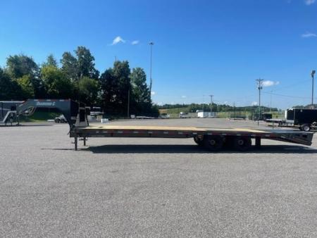 New 2024 Diamond C Trailers FMAX210 Deck over Trailer