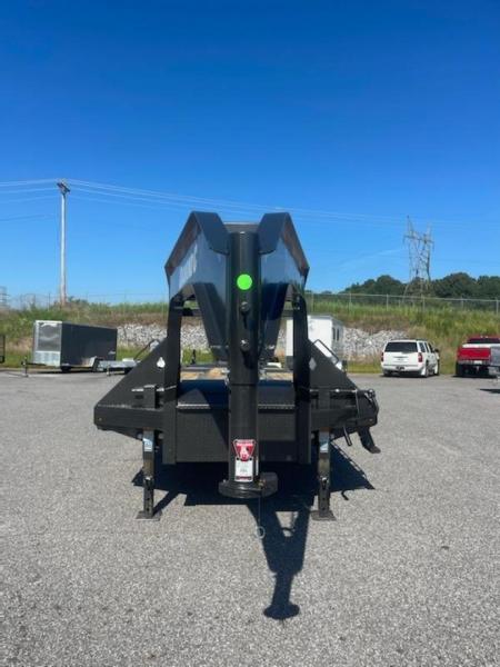 New 2024 Diamond C Trailers FMAX210 Deck over Trailer