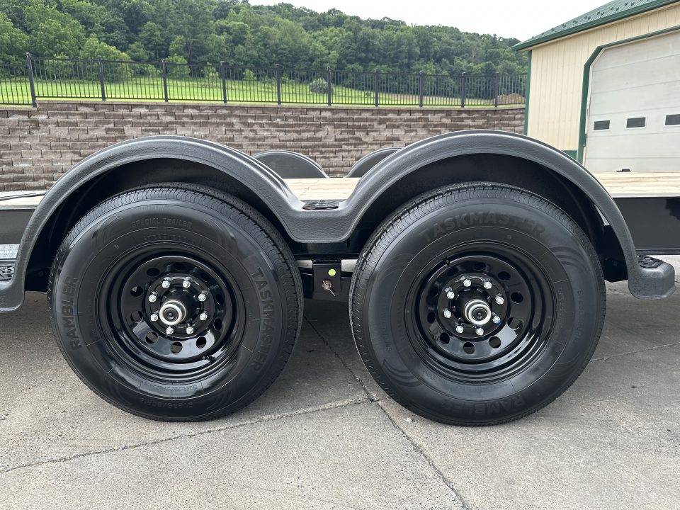New PJ Trailers 20' Pro-Beam Equipment Trailer (EV)