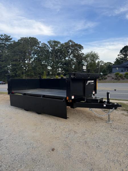 New 2027 HOMESTEADER 612MB SERIES/ 6X12 DUMP TRAILER / 5200# Electric Brake Axles / Curb Side Drop Side / Barn Door Rear Gates / Tarp
