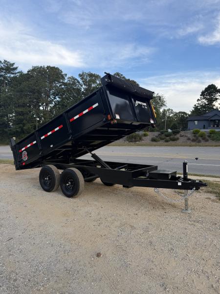 New 2027 HOMESTEADER 612MB SERIES/ 6X12 DUMP TRAILER / 5200# Electric Brake Axles / Curb Side Drop Side / Barn Door Rear Gates / Tarp