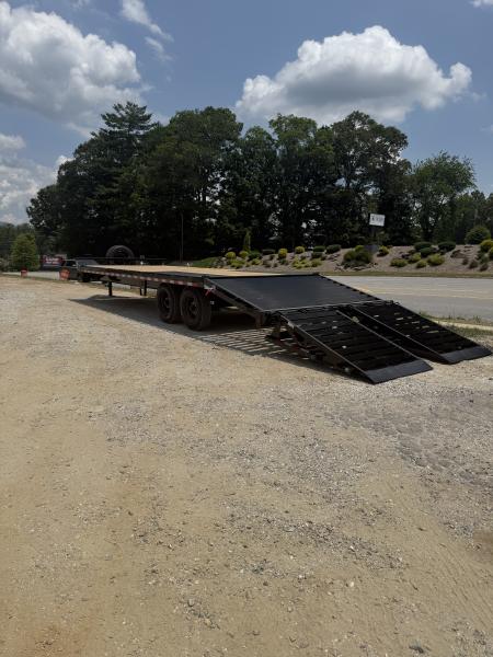 New 2027 Iron Bull Deck Over Trailer / 102" Wide x 25' Long (20' Flat, 5' Dovetail) / 2-8,000# Electric Brake Axles / Rampage Ramps / 215/75r17.5" Tires and Wheels / Matching Spare Tire and Wheel