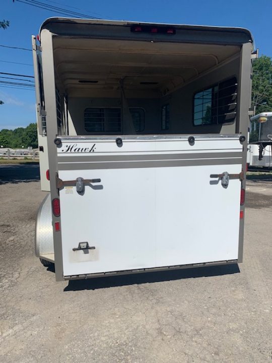 Used 2008 Hawk 2h Hawk D/Room Horse Trailer