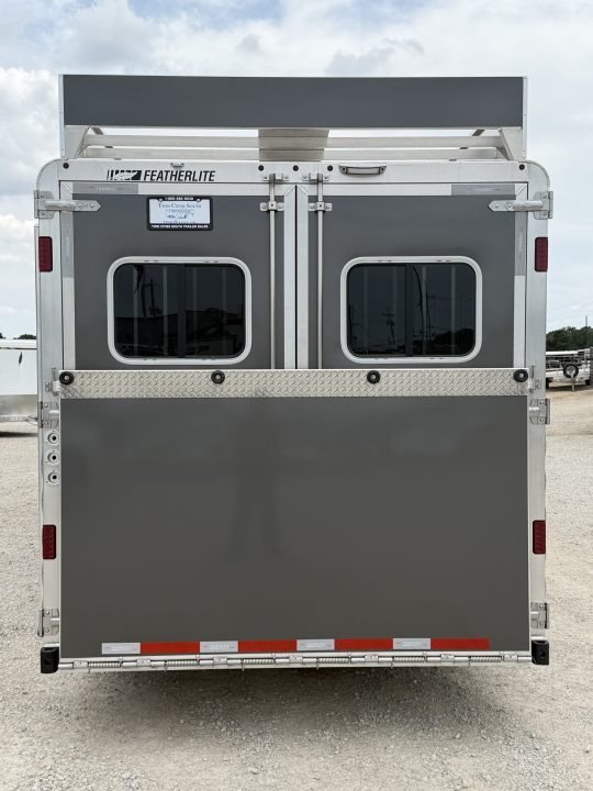 New 2026 Featherlite 4 Horse 15' Living Quarters Gooseneck Horse Trailer