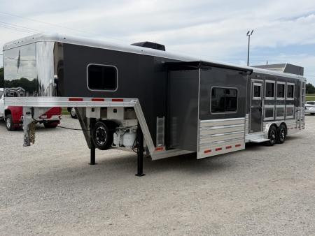 New 2026 Featherlite 4 Horse 15' Living Quarters Gooseneck Horse Trailer