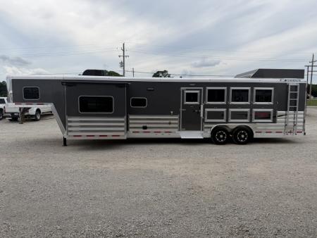 New 2026 Featherlite 4 Horse 15' Living Quarters Gooseneck Horse Trailer