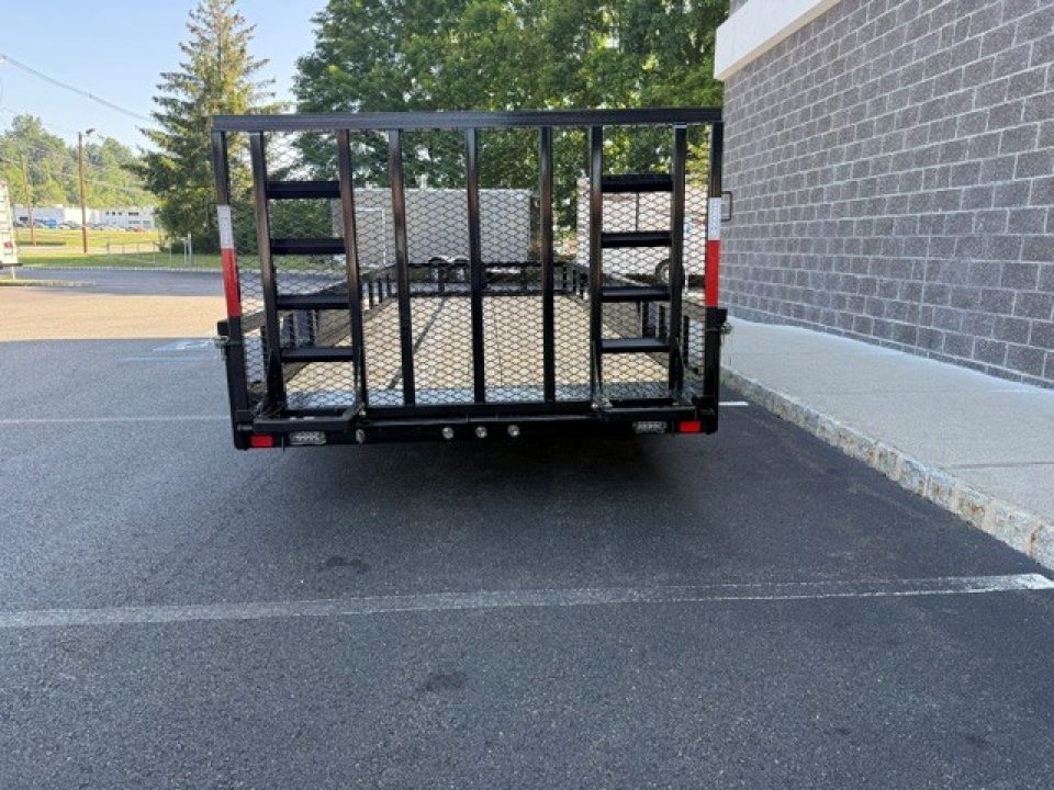 New 2027 MAXX-D U5X8320 Utility Trailer
