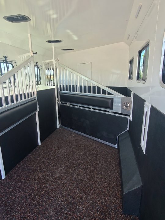 New 2027 Trails West Sierra 4H 15x19 Living Quarters-Hay Pod-Fold Down Bunk- Horse Trailer