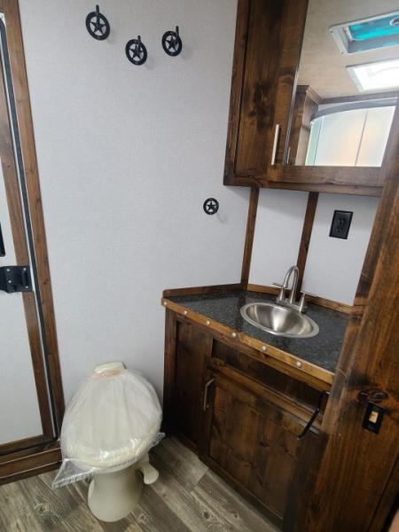New 2027 Trails West Sierra 4H 15x19 Living Quarters-Hay Pod-Fold Down Bunk- Horse Trailer