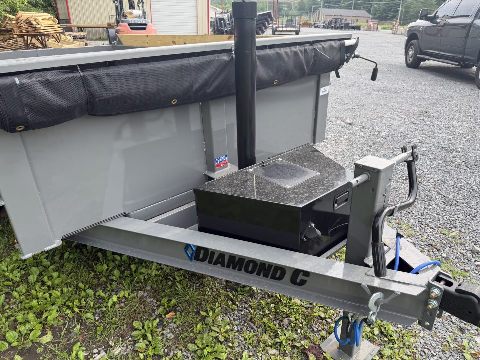 New 2028 Diamond C MDT206 Dump Trailer PACESETTER EDITION 6’5”X12’ SOLAR CHARGER ,12K JACK