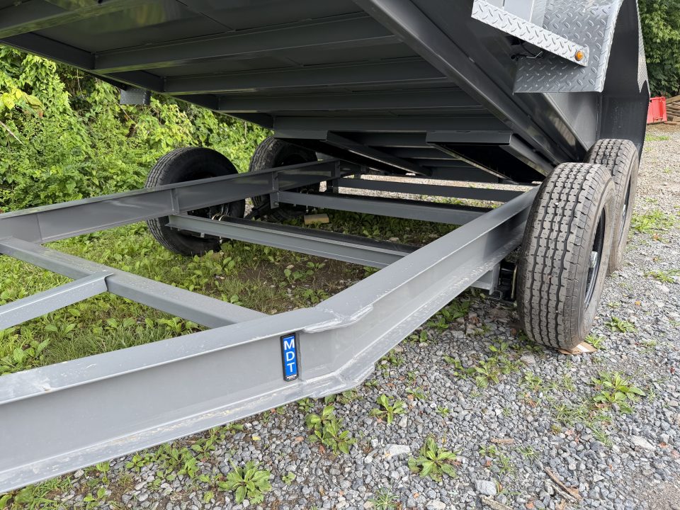New 2028 Diamond C MDT206 Dump Trailer PACESETTER EDITION 6’5”X12’ SOLAR CHARGER ,12K JACK