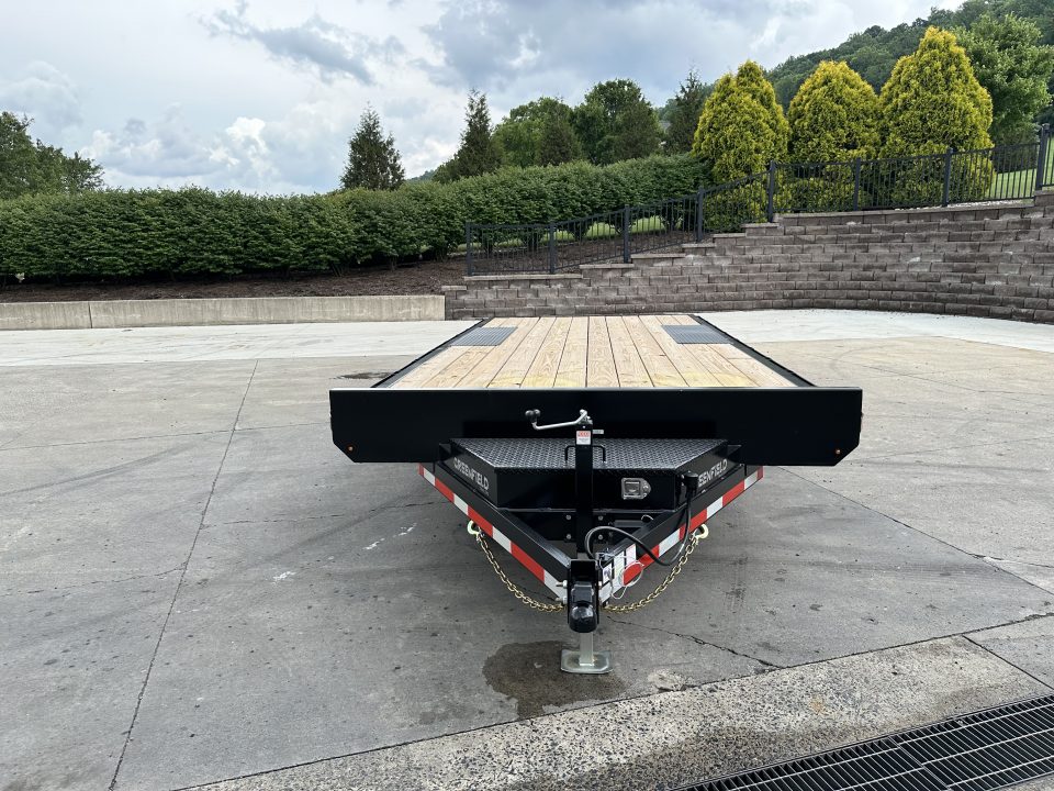 New Greenfield 18' Deckover Equipment Trailer - 10K