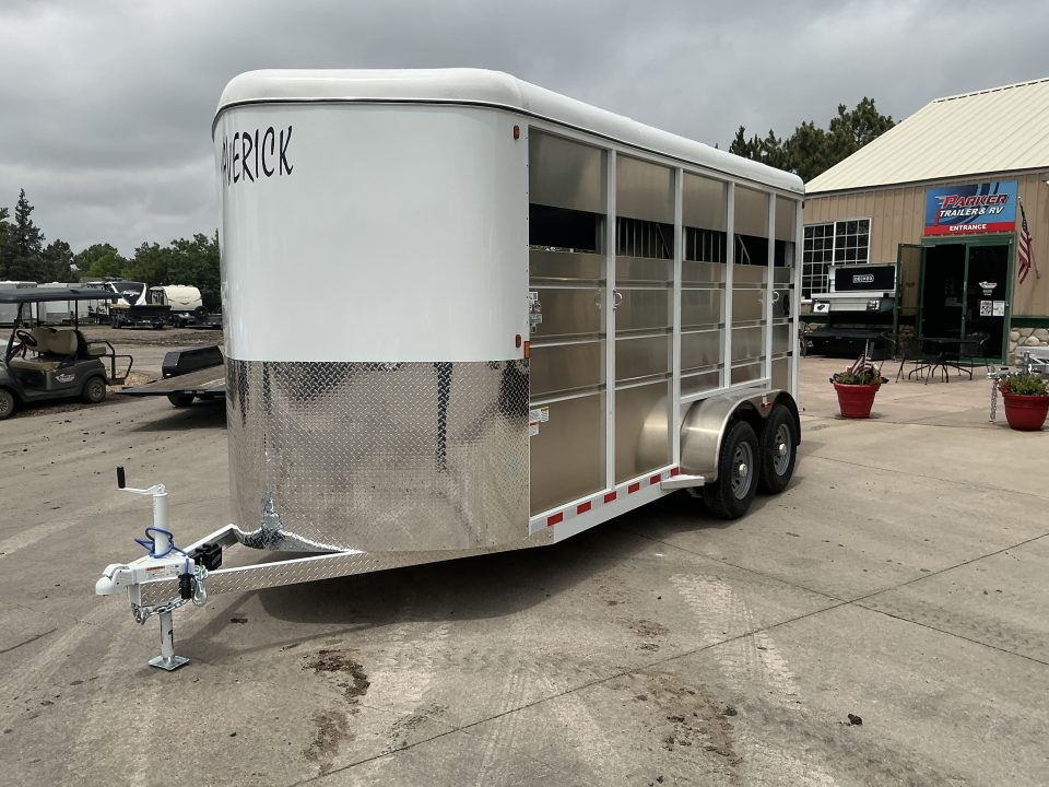 New 2027 MAVERICK 3HS-9.9K 7'6" Horse Trailer