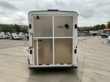 New 2027 MAVERICK 3HS-9.9K 7'6" Horse Trailer