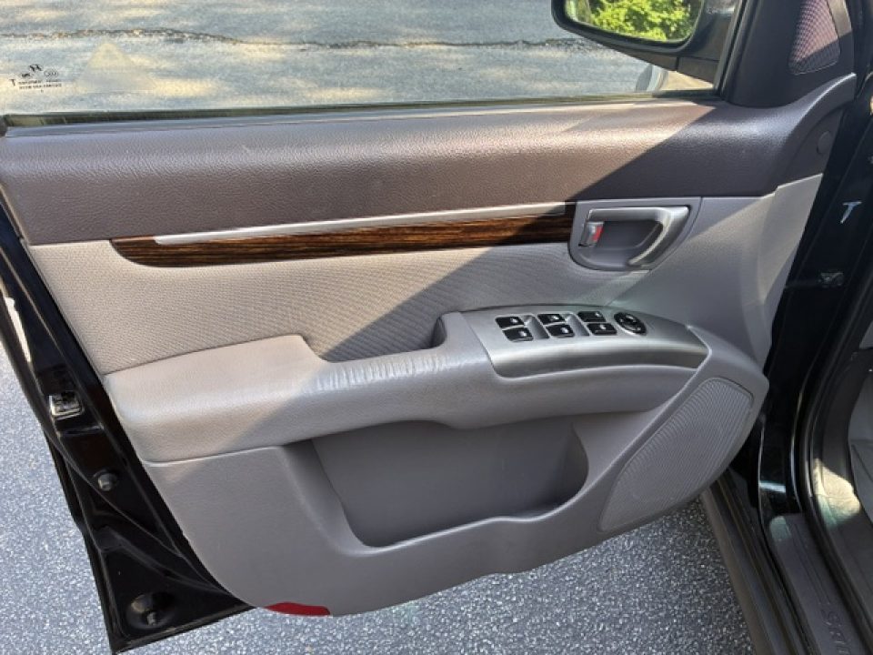 Used 2010 Hyundai Santa Fe SUV