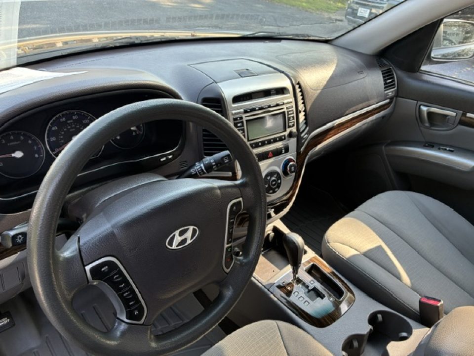 Used 2010 Hyundai Santa Fe SUV