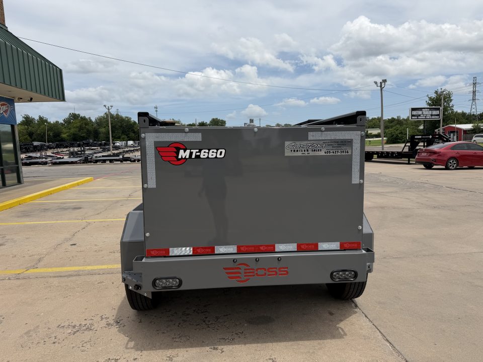 New #503243 2027 BOSS TRAILES 660 GALLON MULTI TANK FUEL TRAILER 12K