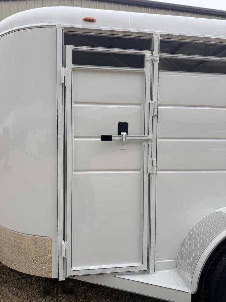 New 2026 Calico Trailers 6 ft x 12 ft Bumper Pull 2 Horse Slant GVWR 7k 3500# Axles Stock / Stock Combo Trailer Stock / Stock Combo Trailer
