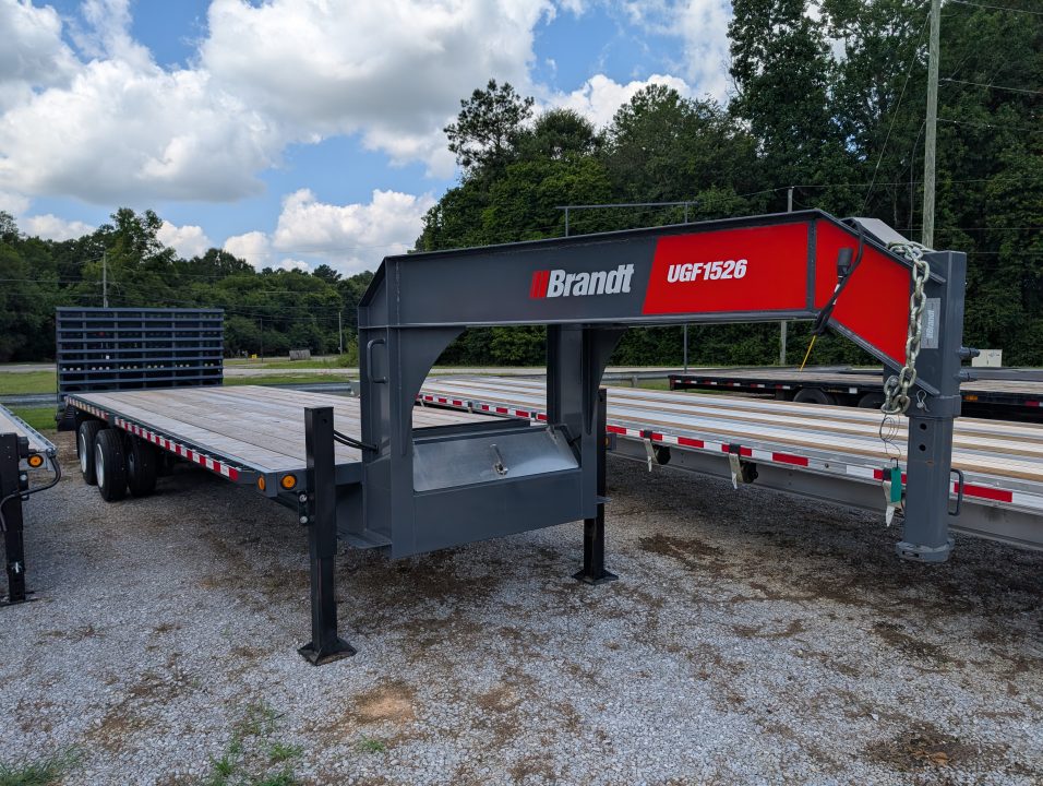 New 2026 Brandt UGR1526D Gooseneck Deckover Trailer