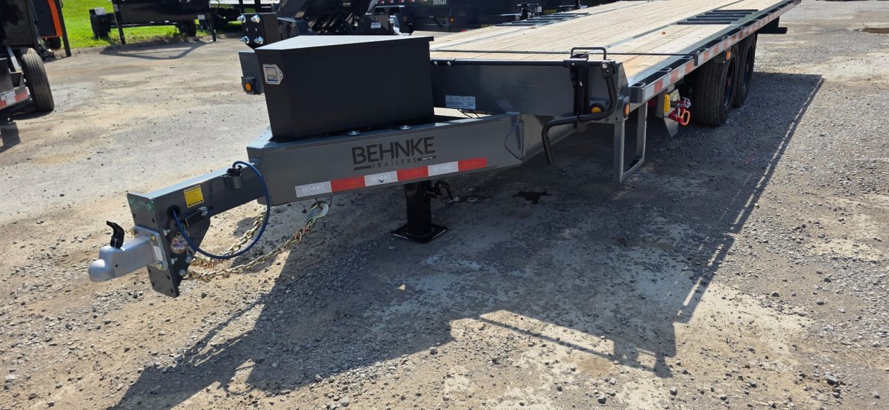 New 2026 Behnke GDF 20K 8X24 DECK OVER TILT Equipment Trailer