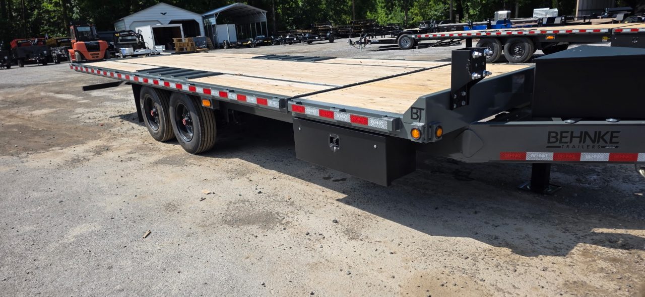 New 2026 Behnke GDF 20K 8X24 DECK OVER TILT Equipment Trailer