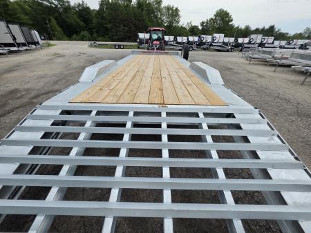 New 102 X 20+4 GALVANIZED DRIVE OVER EQUIPMENT TRAILER 8 K AXLES 2026 TRIUMPH