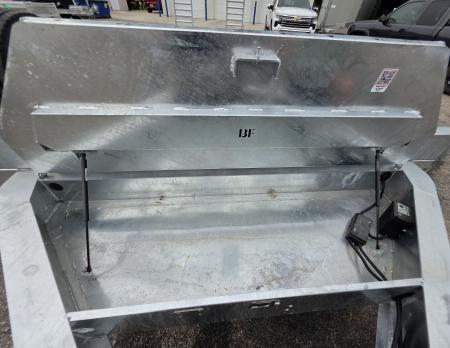 New 102 X 20+4 GALVANIZED DRIVE OVER EQUIPMENT TRAILER 8 K AXLES 2026 TRIUMPH