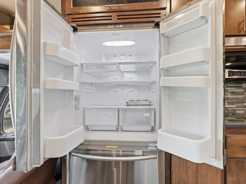Used 2022 Renegade 41’ Tandem Axle Motorcoach