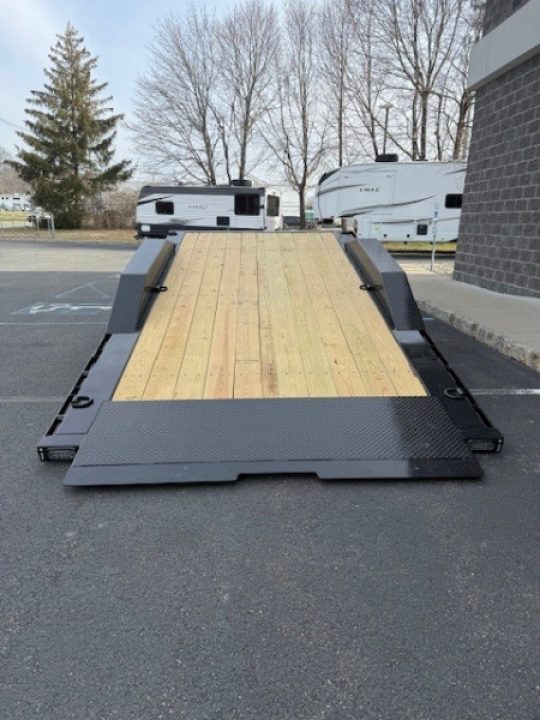New 2027 MAXX-D G8X10222 Tilt Trailer