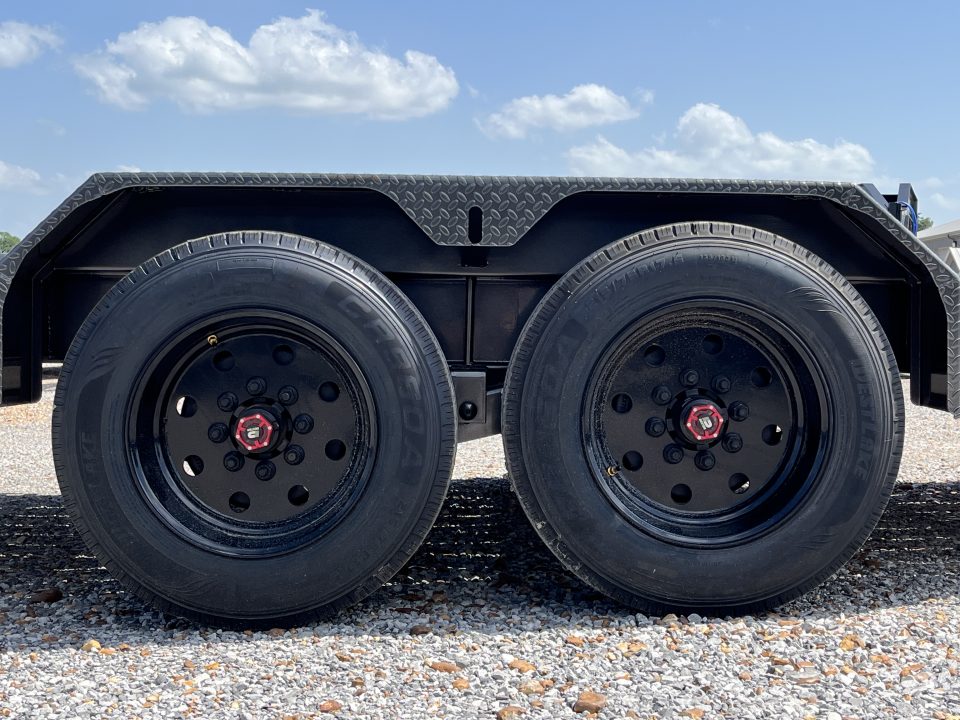 New 2027 MAXXD 83"x22' 17.5k Equipment Trailer *ALL NEW*