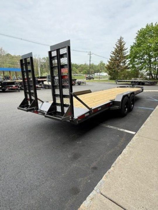 New 2027 MAXX-D EHX8322 Equipment Trailer
