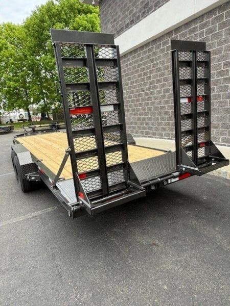 New 2027 MAXX-D EHX8322 Equipment Trailer