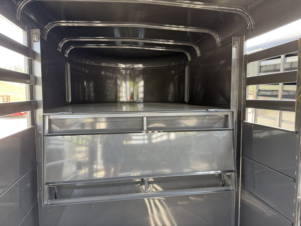 New 2026 Delta Trailers 20' GN STOCK 7' TALL Stock / Stock Combo Trailer