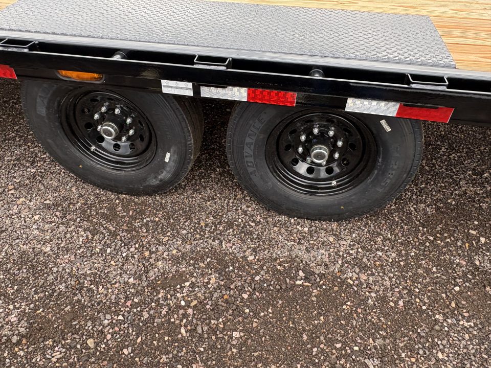 New 2027 PJ Trailers T8242 Tilt Trailer