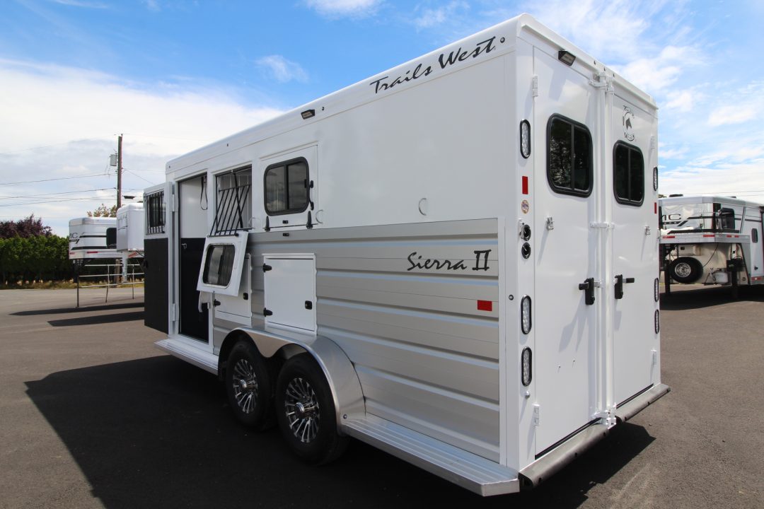 New 2027 Trails West Sierra II w/ Mangers - Extra Tall - Escape Door - 1ft added to tack room