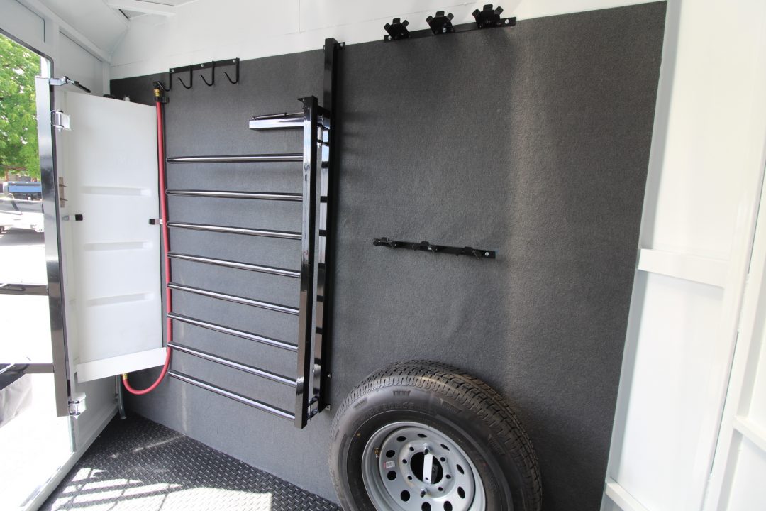 New 2027 Trails West Sierra II w/ Mangers - Extra Tall - Escape Door - 1ft added to tack room