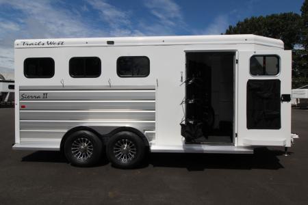 New 2027 Trails West Sierra II w/ Mangers - Extra Tall - Escape Door - 1ft added to tack room