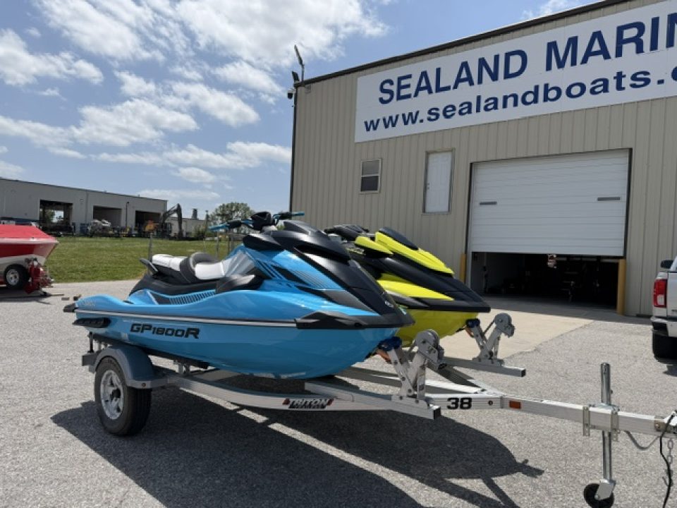 Used 2022 Yamaha WaveRunner FX SVHO & GP 1800 R PWC (Personal Watercraft)