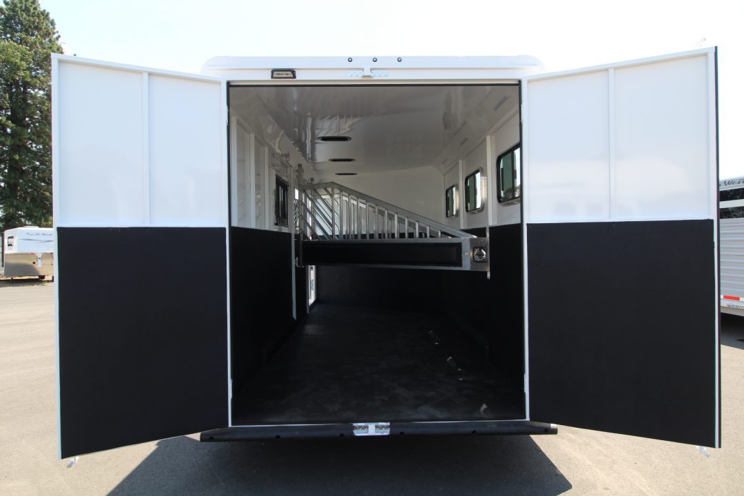 New 2027 Trails West Classic II Warmblood W/ Lined & Insulated Roof - 3 Horse Trailer