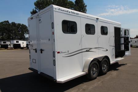 New 2027 Trails West Classic II Warmblood W/ Lined & Insulated Roof - 3 Horse Trailer