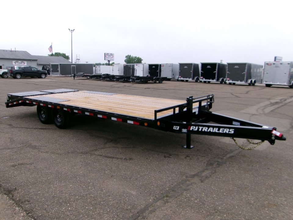 New 2026 PJ Trailers F8J2272BSYK Deckover Trailer