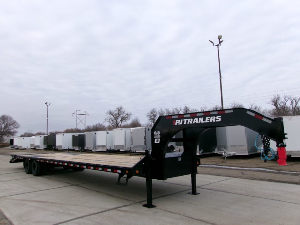 New 2026 PJ Trailers LDQ40D2HSWK-BYSC-JA06 Flatbed Trailer